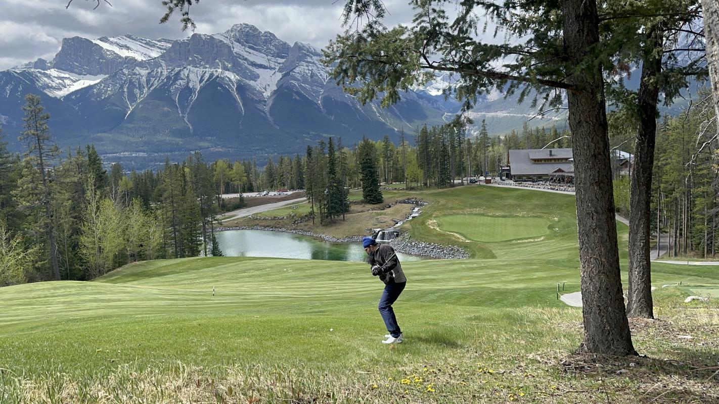 A Veteran Systems Develoepr playing golf in the Canadian Rockies